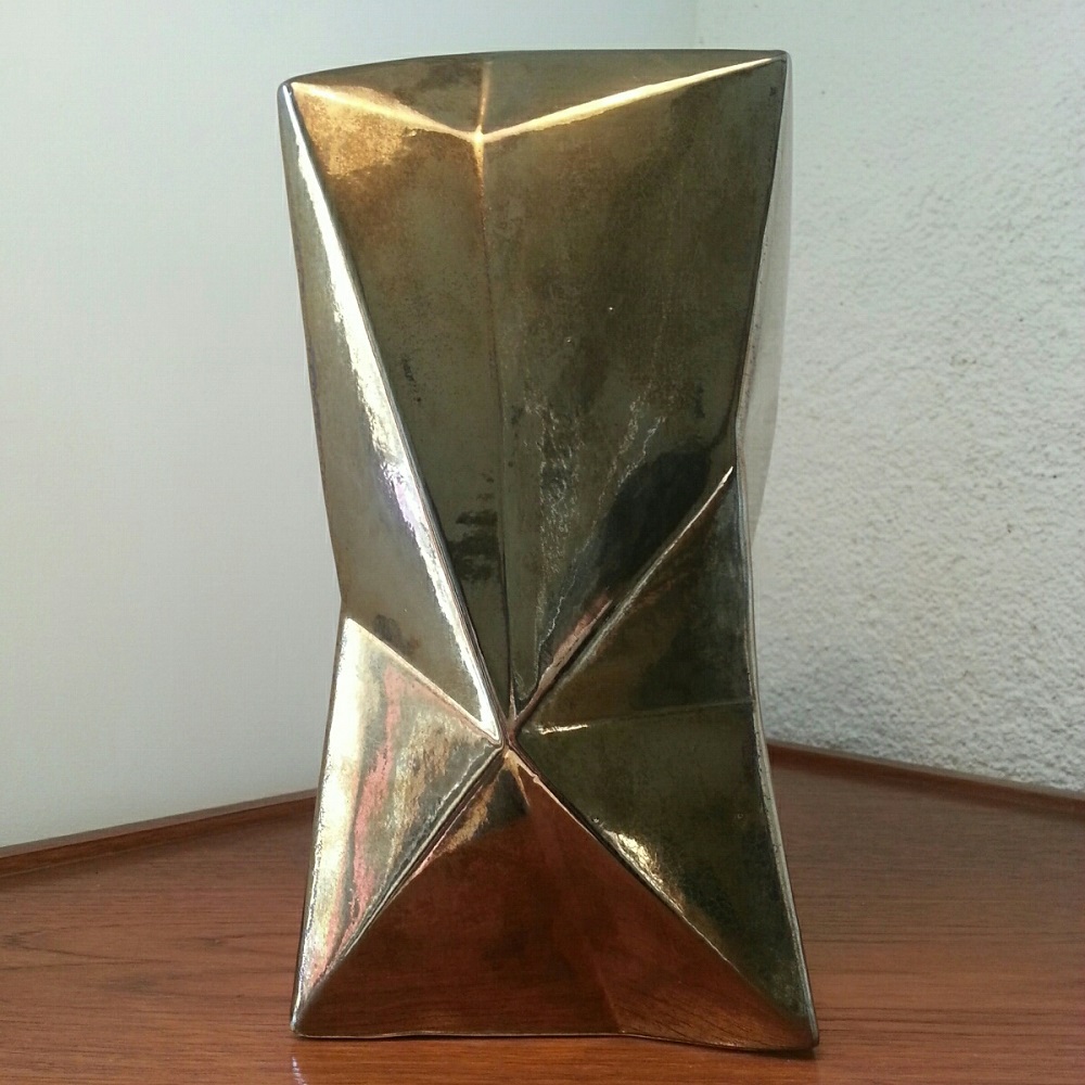 vase-origami-en-céramique