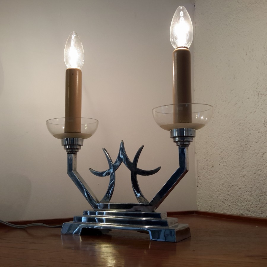 Lampe moderniste double lumière