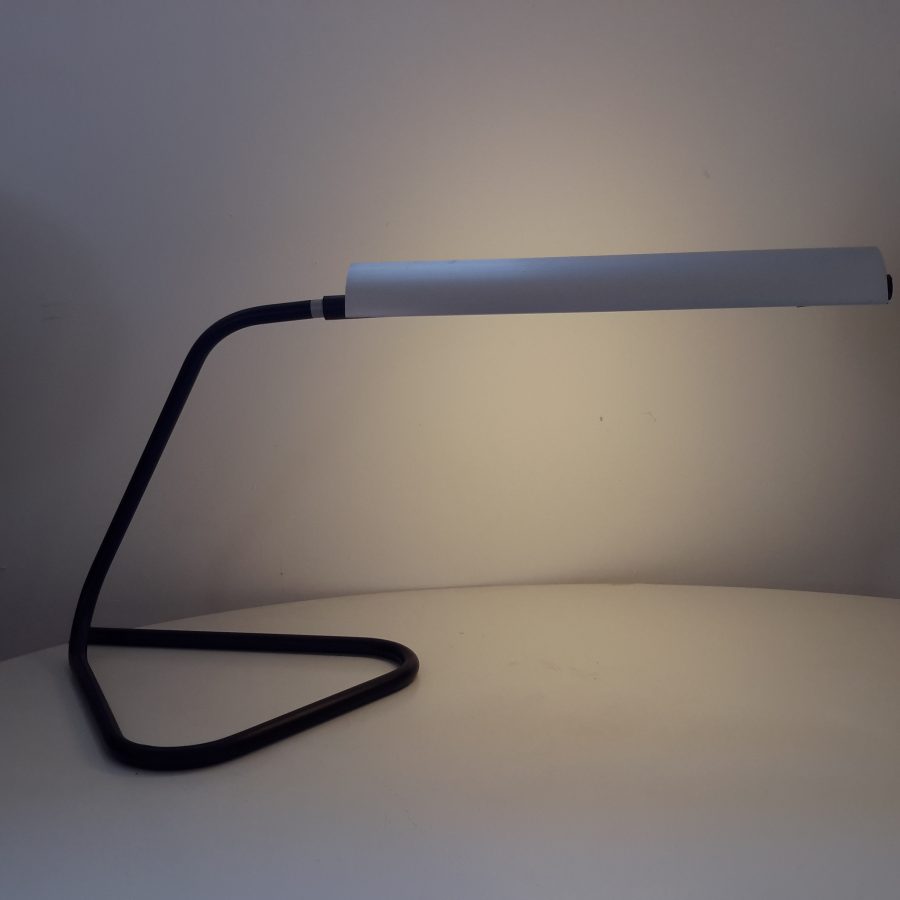 Lampe Achille Castiglioni tubino Flos